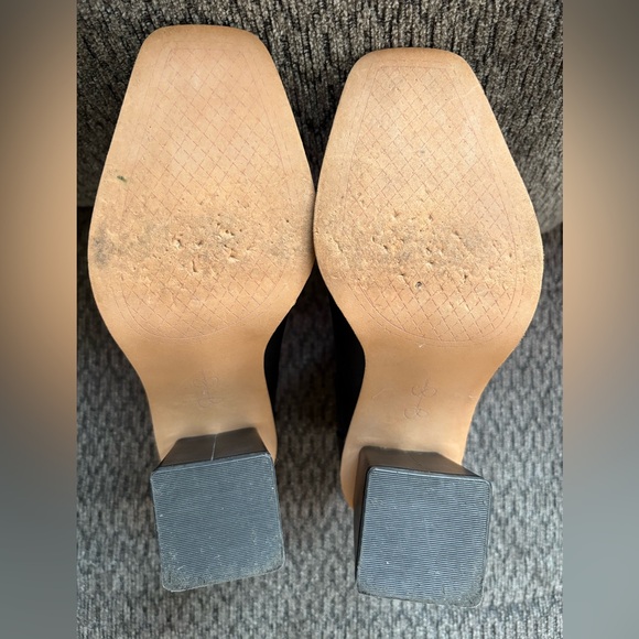 Jessica Simpson Marlea Black Faux Leather Block Heel Booties Women’s Size 9 - Picture 7 of 9